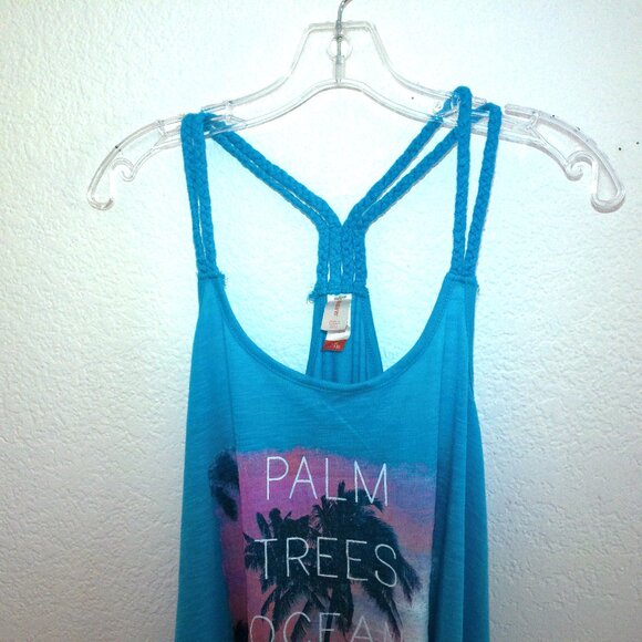 No boundaries, Blue palm trees tank top, with braided straps design. - Picture 8 of 10